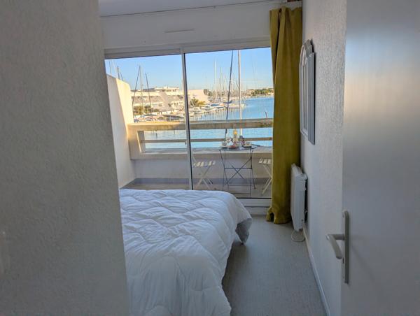 Marina traversante en première ligne face aux plages Le Grau-du-Roi (30240)