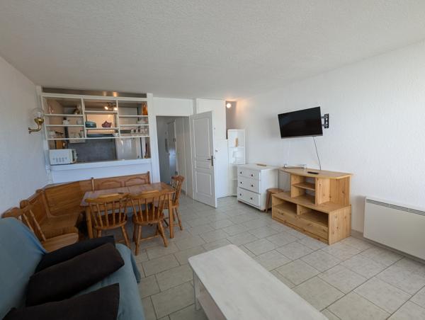 Marina traversante en première ligne face aux plages Le Grau-du-Roi (30240)