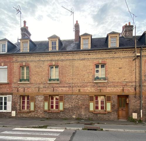 Maison à VIMOUTIERS, 61120 - 5 pièces 100m²