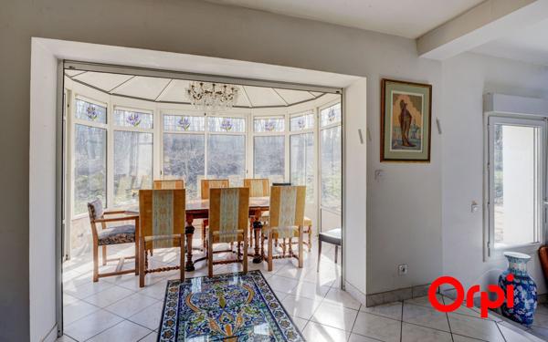 Maison à vendre    8 pièces • 238,28 m2 Dardilly