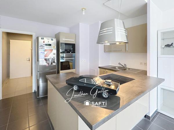 Proche des commerces et du RER A