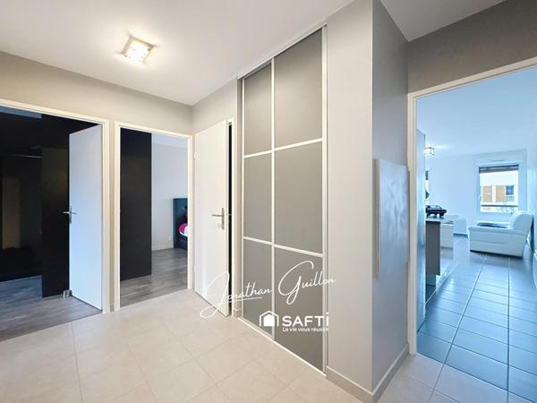 Proche des commerces et du RER A