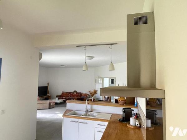 IMMEUBLE DE RAPPORT AVEC LOCAL PROFESSIONNEL ET APPARTEMENT TOIT TERRASSE