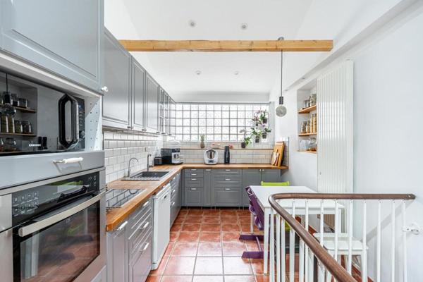 Calme absolu pour ce bel appartement sur la commune de Irigny 3 pièce(s) 80.66 m2