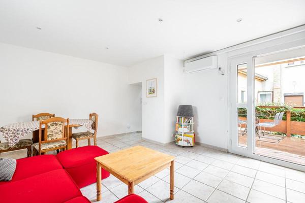 Calme absolu pour ce bel appartement sur la commune de Irigny 3 pièce(s) 80.66 m2