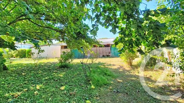 Terrain à vendre  841 m 2   AUTERIVE  - 31