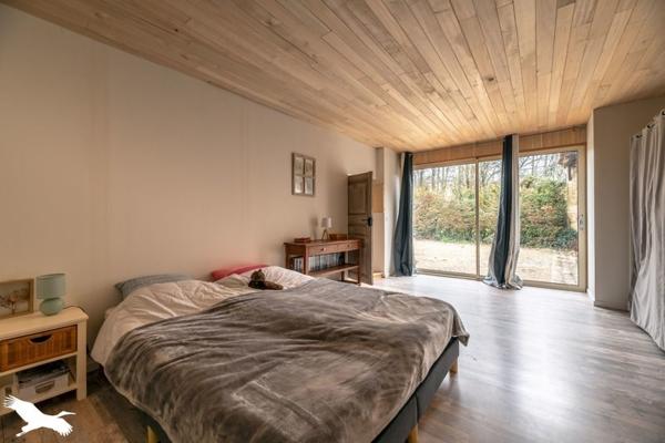 Maison à vendre |  Saint-Laurent-sur-Manoire |  8 pièces | 230 m²