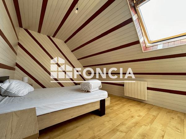Location Maison 4 pièces 84.91 m² - 5 KERVILLOC Ploneour Lanvern 29720