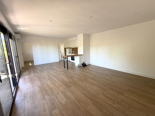 Appartement Parentis En Born 2 pièce(s) 46.5 m2, balcon, clim, parking