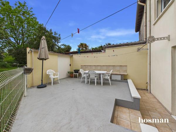 Maison individuelle 5 pièces de 114 m² avec terrasse – Rue Thérèse, Carbon-Blanc