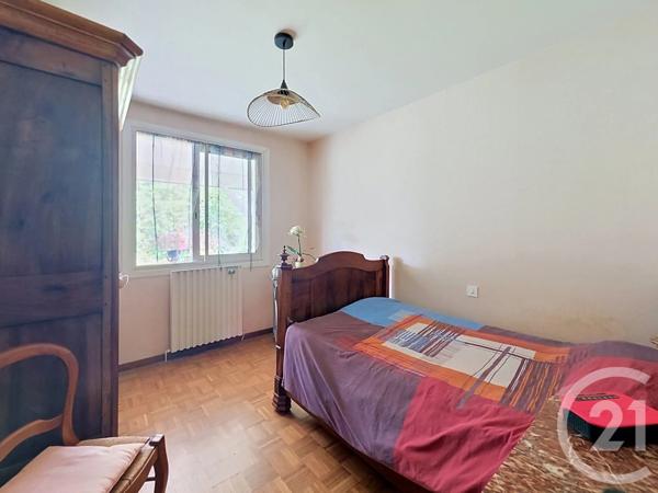 Maison à vendre  5 pièces - 111 m 2   MONTBETON  - 82