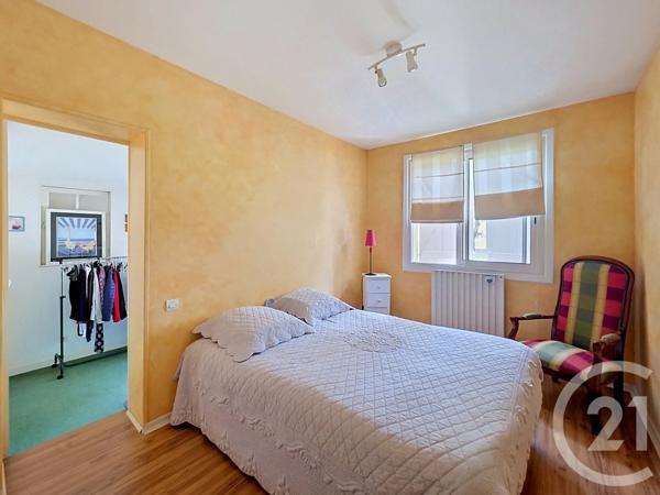 Maison à vendre  5 pièces - 111 m 2   MONTBETON  - 82