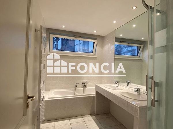 Location Appartement 3 pièces 79 m² - 33 RUE BAUTAIN - LE BON PASTEU Strasbourg 67000