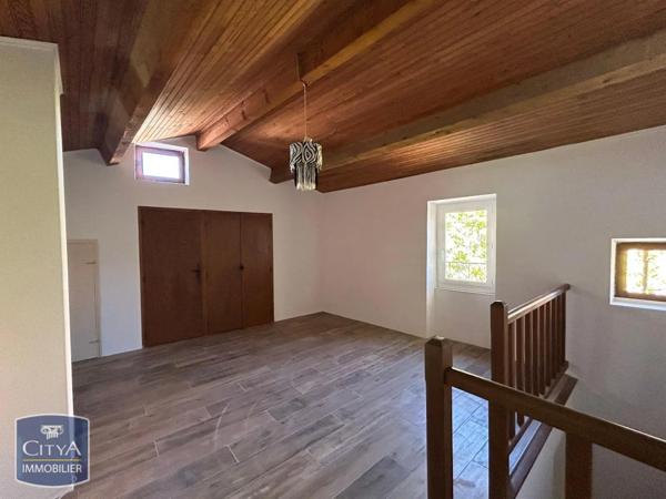 Maison à louer 4 pièces 122.8m²