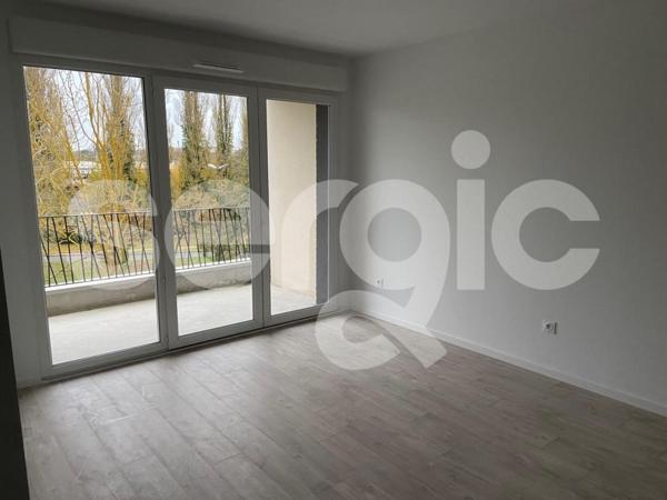 Location 2 Pieces 39 80000 Amiens 25 1507 01 0032