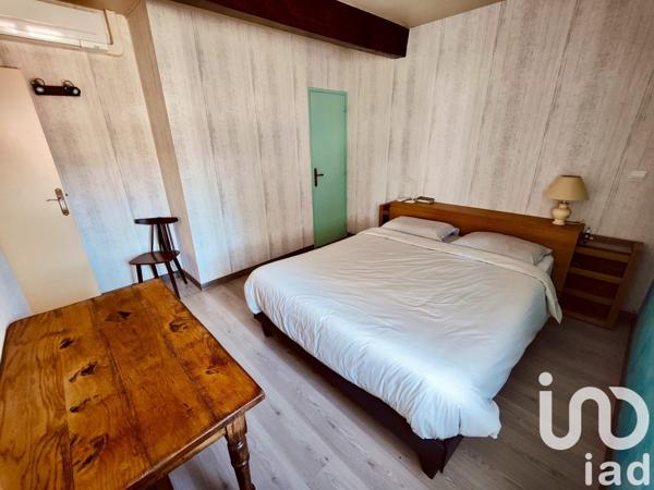 Maison de village 6 pièces de 159 m² à Saint-Étienne-de-Chigny (37230)