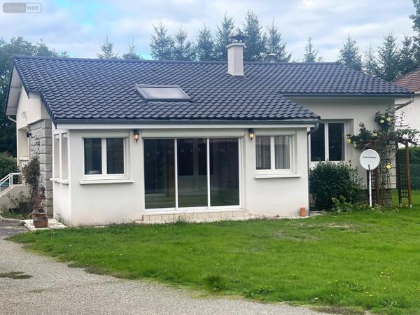 Maison à vendre à Lanobre dans le Cantal (15270), ref : M46