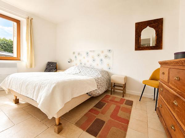 Maison Saint-ay 8 pièce(s) 209 m2