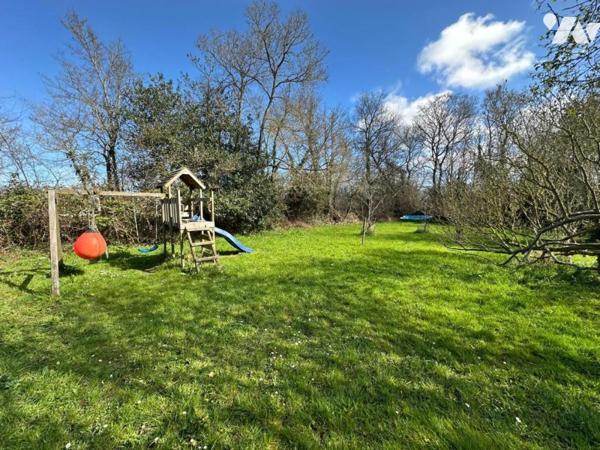 Maison individuelle en pierre COSQUEVILLE (50330)