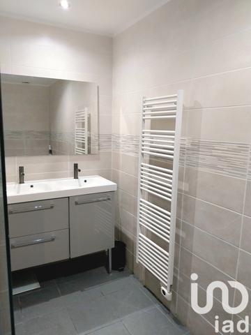 Maison à vendre 3 pièces 83 m² Lussac-les-Églises