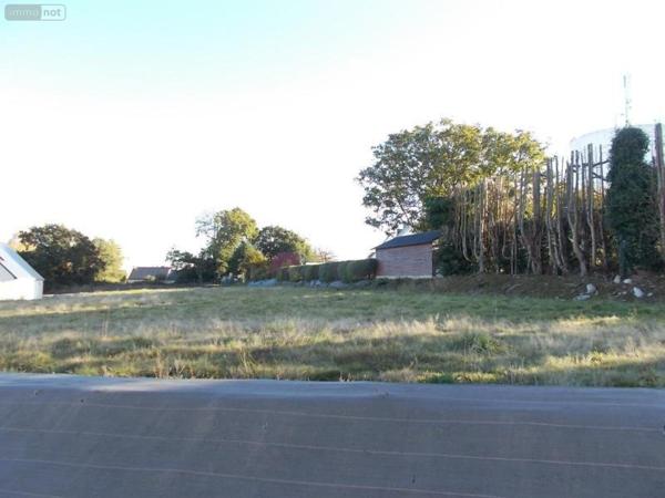 Terrain à Batir à vendre à Carhaix-Plouguer dans le Finistère (29270), ref : TABC4