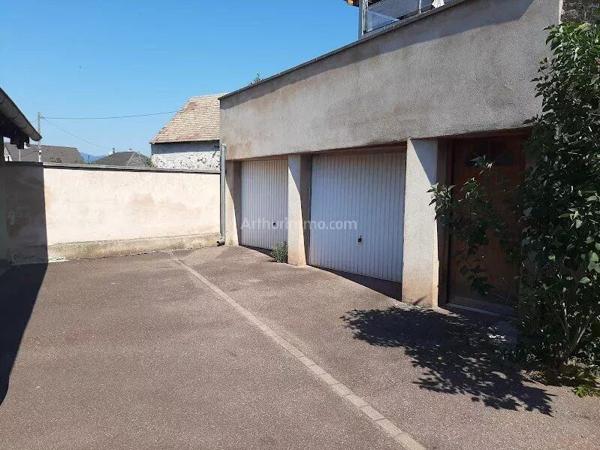 Vente Immeuble 300 m2 à Sainte-Croix-en-Plaine