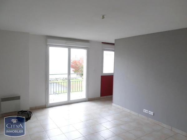 Appartement à louer 2 pièces 48.85m² Hénin-Beaumont (62110)