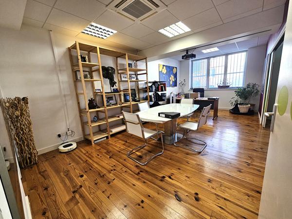 Local commercial Besancon 87 m2