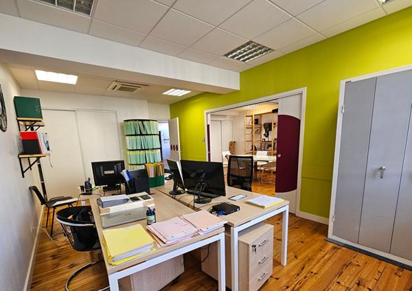 Local commercial Besancon 87 m2