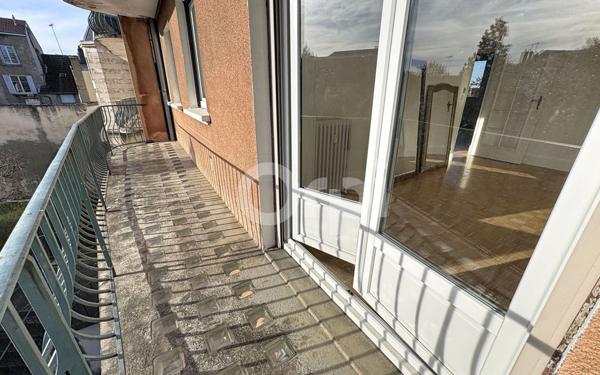 Appartement à louer    3 pièces •  Chaumont