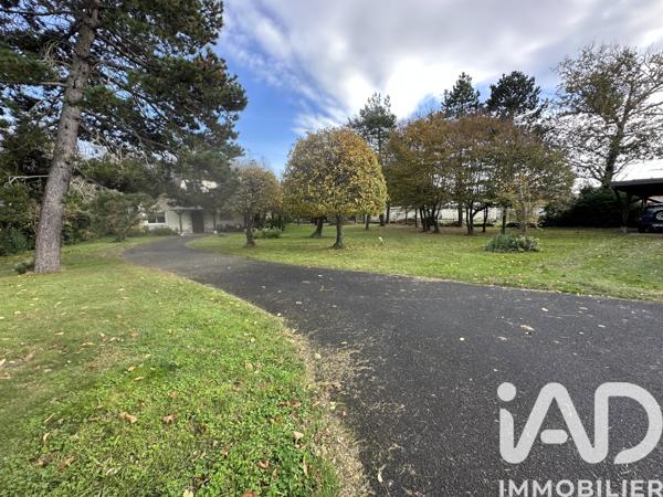 Maison à vendre 9 pièces 268 m² Jullouville