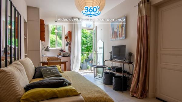 AVALLON (89200) Plein Centre Immeuble composé de trois appartements