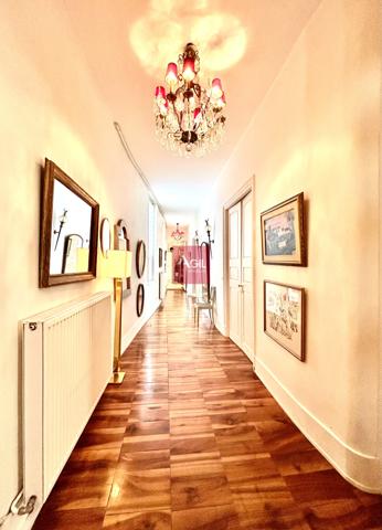 GRENOBLE - Rue Raoul Blanchard : T7 en duplex de 260m²