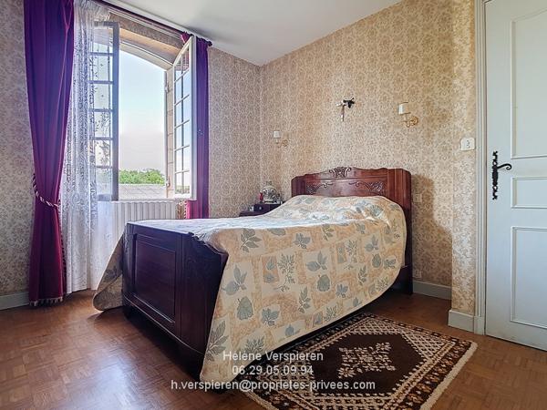 Maison  10 pièce(s) 217 m2 hangar 300 m2 jardin 7000 m2