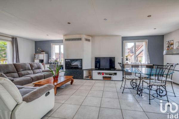 Maison à vendre 5 pièces 136 m² Jouy-sur-Morin