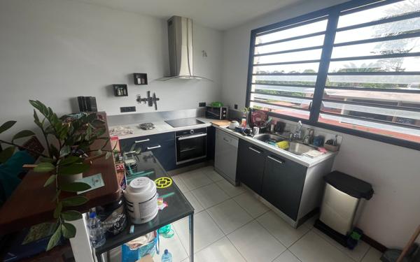Appartement à vendre    3 pièces •  Remire-Montjoly