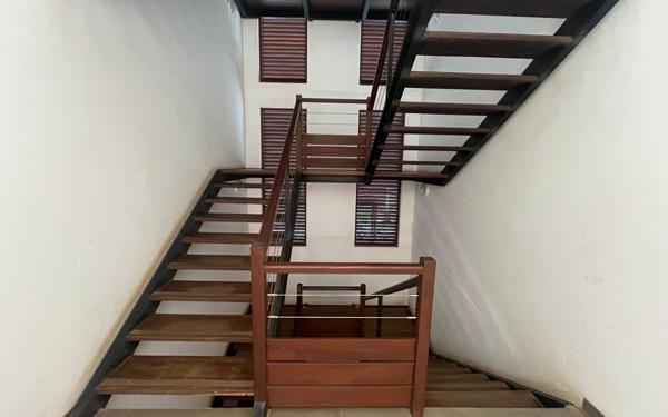 Appartement à vendre    3 pièces •  Remire-Montjoly