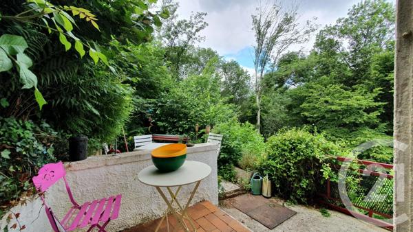 Maison à vendre  5 pièces - 84,43 m 2   LAVAULT STE ANNE  - 03