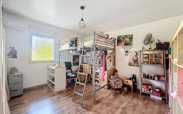 Maison à vendre    6 pièces • 193 m2 Étoile-sur-Rhône