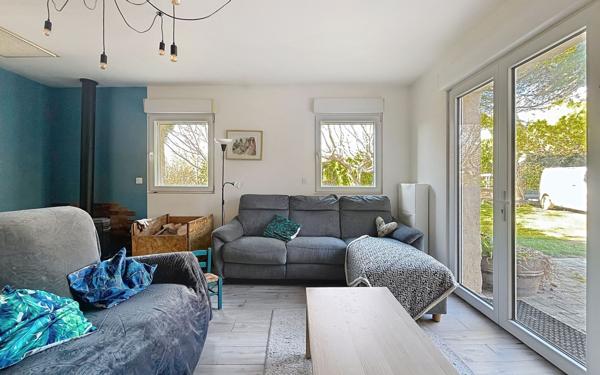 Maison à vendre    6 pièces • 193 m2 Étoile-sur-Rhône