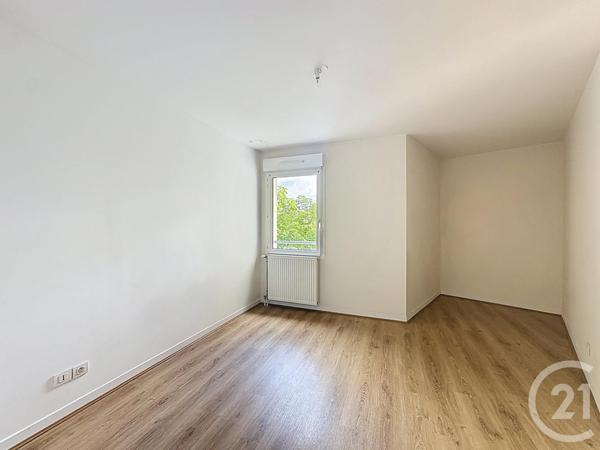 Appartement F3 à vendre  3 pièces - 67,94 m2 TROYES - 10