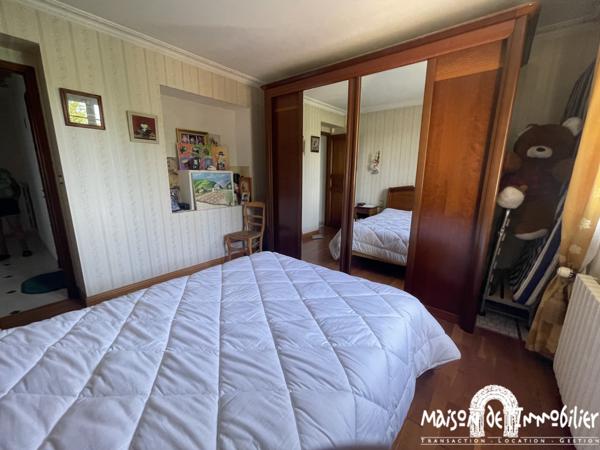 Vente Pavillon de plain-pied avec partie sous-sol - 118m² - 4 pièces - LOUZAC SAINT ANDRÉ