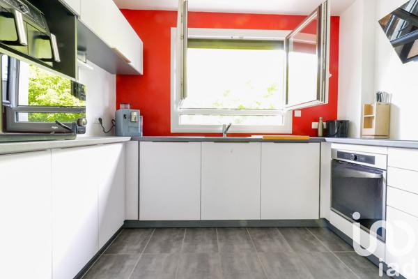 Appartement à vendre 3 pièces 76 m² Sainte-Geneviève-des-Bois