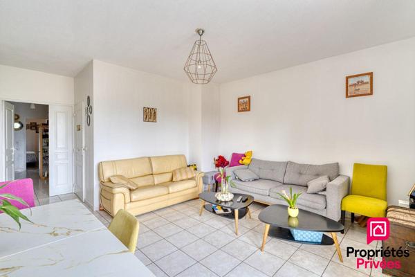 T4 traversant, lumineux avec balcon - Garage fermé possible