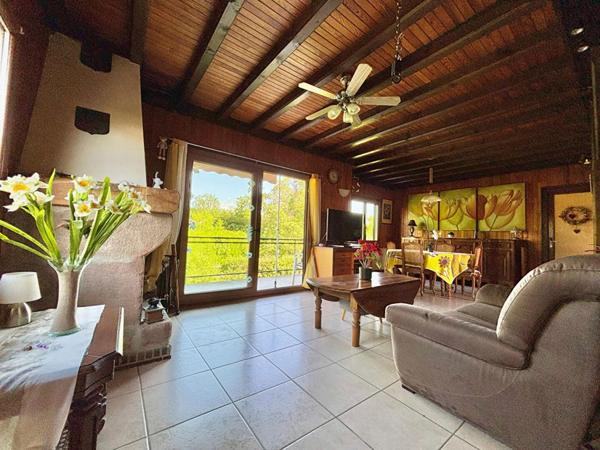MASSONGY Maison T5 110 m² , 732m² de terrain , secteur calme (74140)