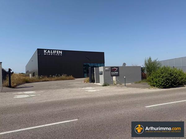 Vente Local commercial 936 m2 à Vaulx-Milieu
