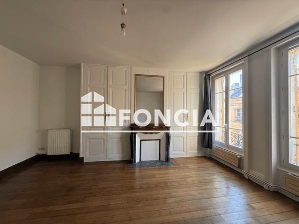 Location Appartement 3 pièces 81.36 m² - 19-21 RUE DE LA REPUBLIQUE Charleville-mezieres 08000
