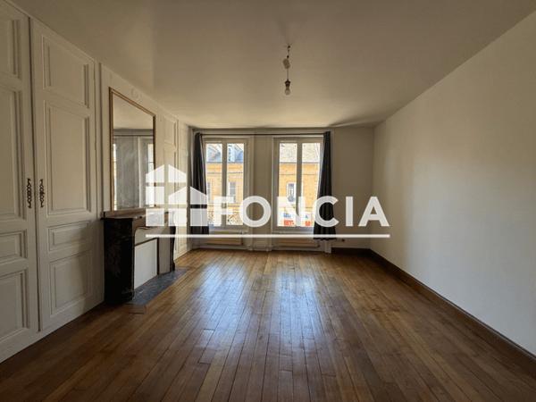 Location Appartement 3 pièces 81.36 m² - 19-21 RUE DE LA REPUBLIQUE Charleville-mezieres 08000