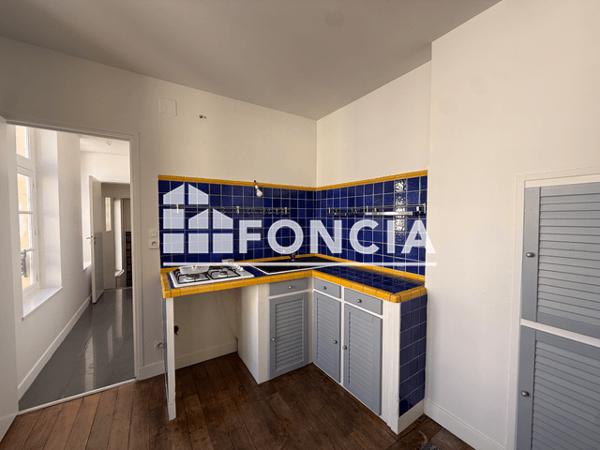 Location Appartement 3 pièces 81.36 m² - 19-21 RUE DE LA REPUBLIQUE Charleville-mezieres 08000