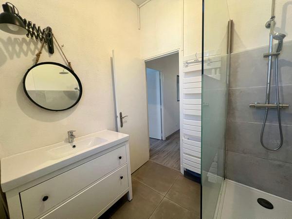 APPARTEMENT 3 CHAMBRES A CARCASSONNE